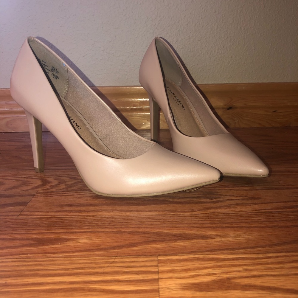 Tan Heels